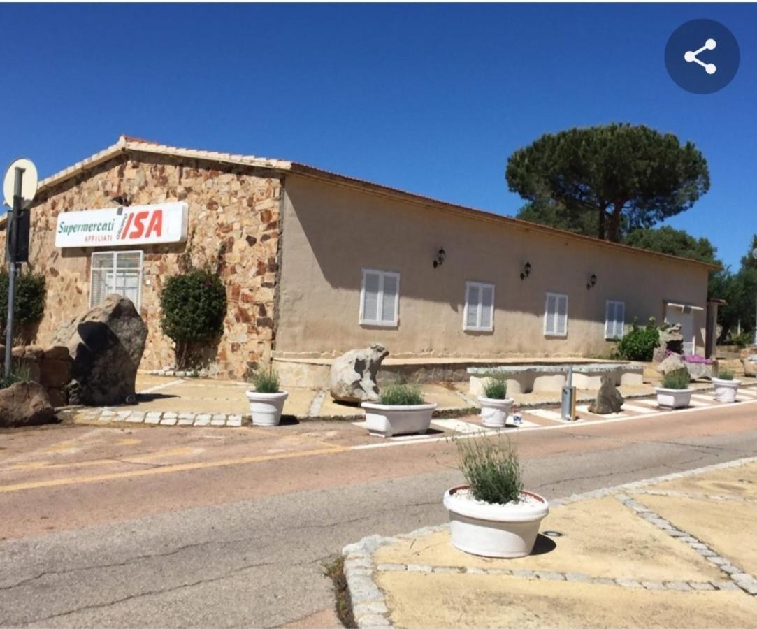 Appartamenti Marineledda Golfo Di Marinella Golfo Aranci Exterior foto